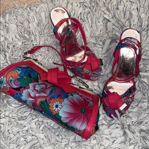 Cute PURSE & HEELS combo!!💕❤️💛